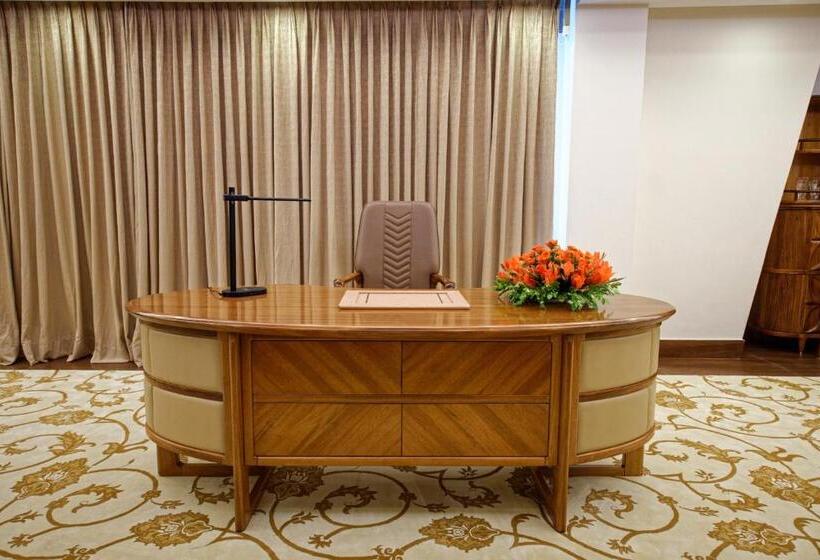 Presidential Suite, Royal Swiss Lahore