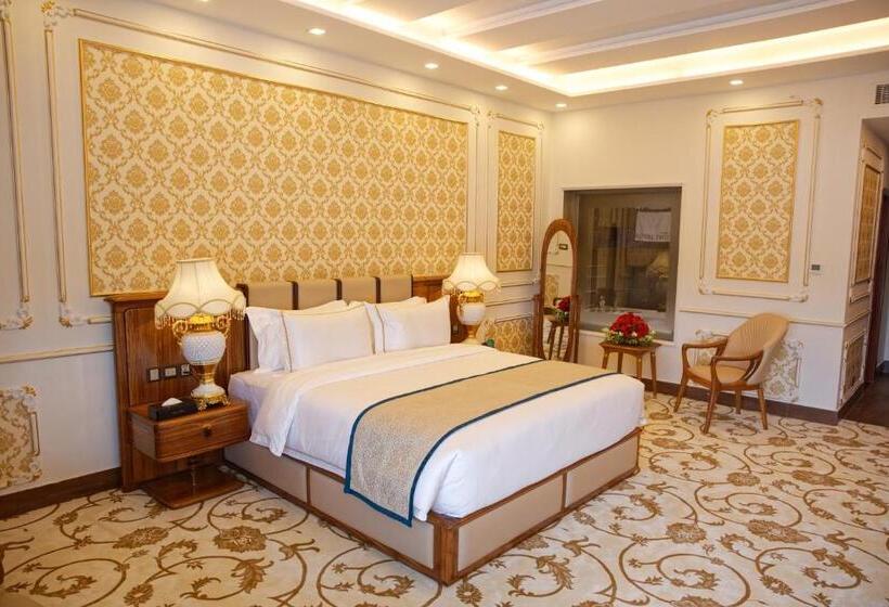 سوئیت پرزیدنت, Royal Swiss Lahore