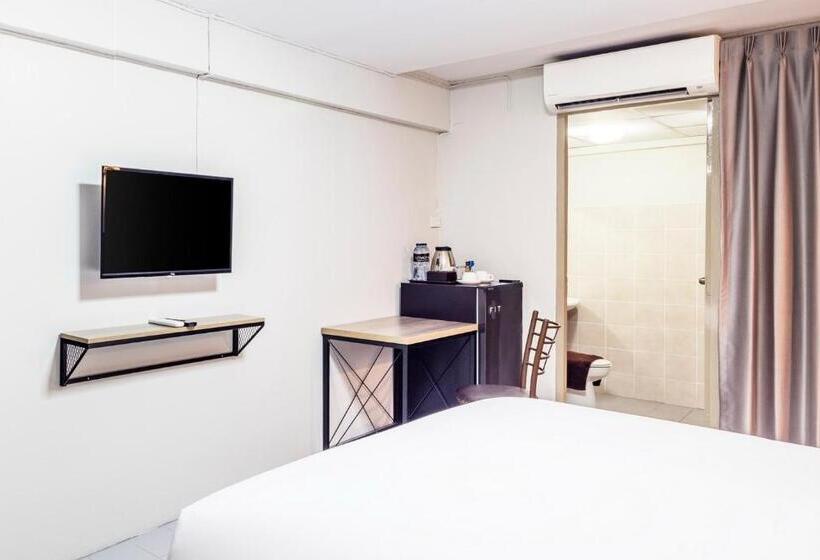 스탠다드 룸, Livotel Express Hotel Ramkhamhaeng 50 Bangkok   No Parking