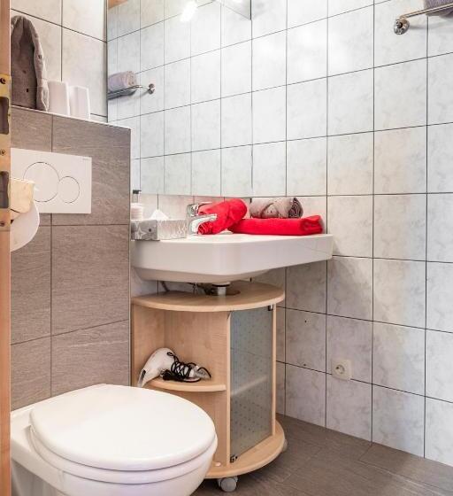 إستوديو قياسى, Biobauernhof Tonimörtl