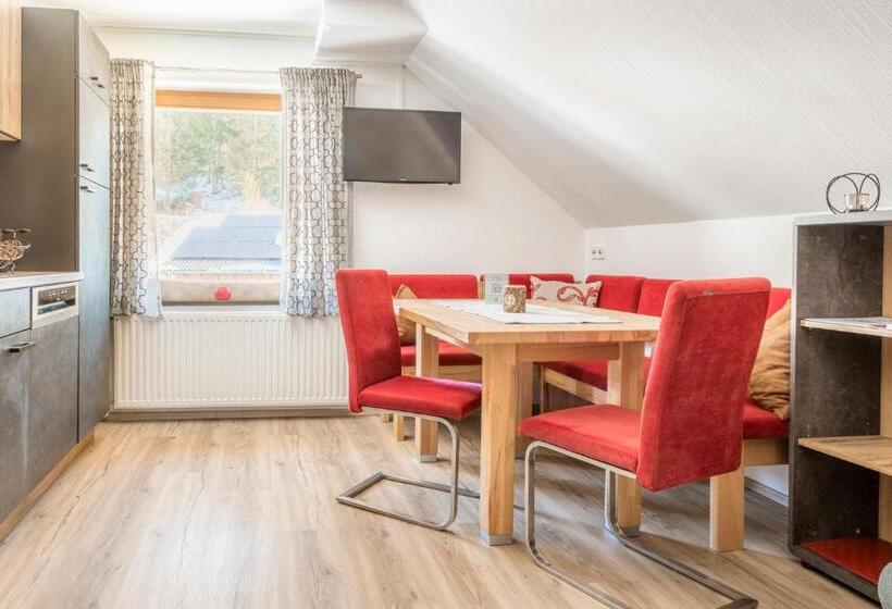 شقة غرفة واحدة, Biobauernhof Tonimörtl