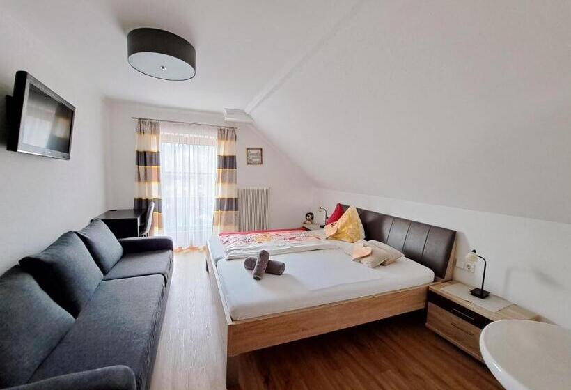 شقة غرفتين, Biobauernhof Tonimörtl