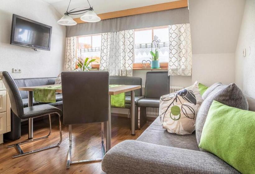 شقة غرفتين, Biobauernhof Tonimörtl