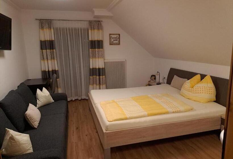 شقة غرفتين, Biobauernhof Tonimörtl