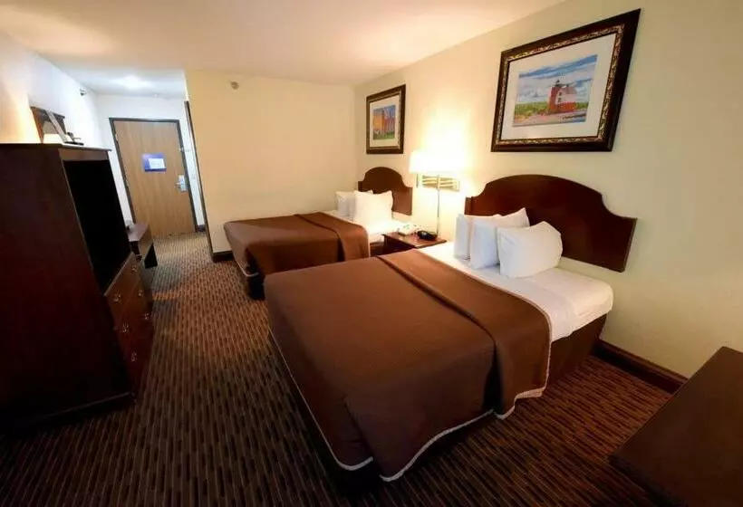 ２ダブルベッドのスタンダードルーム, Bayside Hotel Of Mackinac