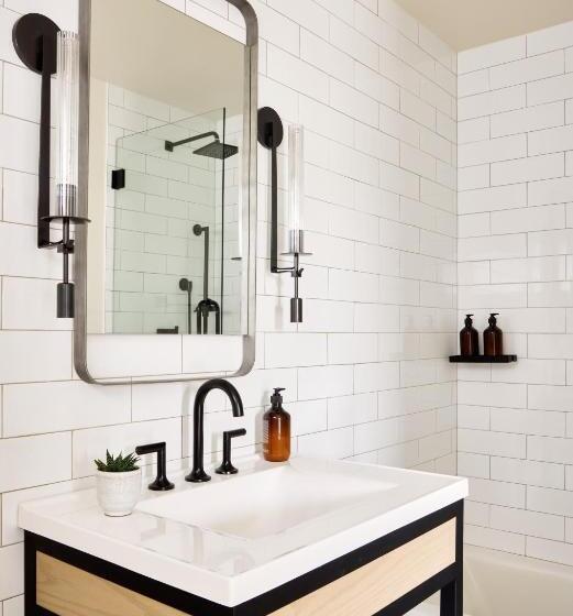 جناح سوبيريور مطل علي البحر, Gurney's Montauk Resort & Seawater Spa