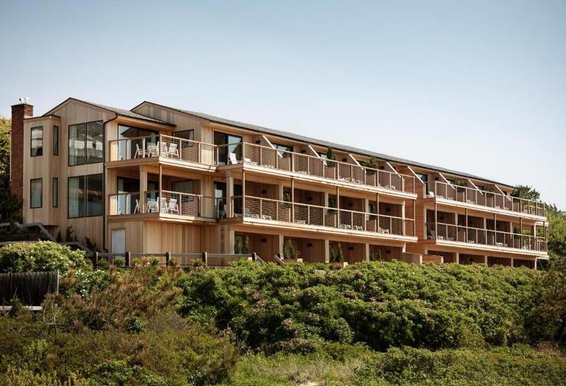 Люкс Deluxe 2 Спальни, Gurney's Montauk Resort & Seawater Spa