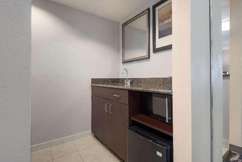 جناح سرير كينج, Best Western Batesville