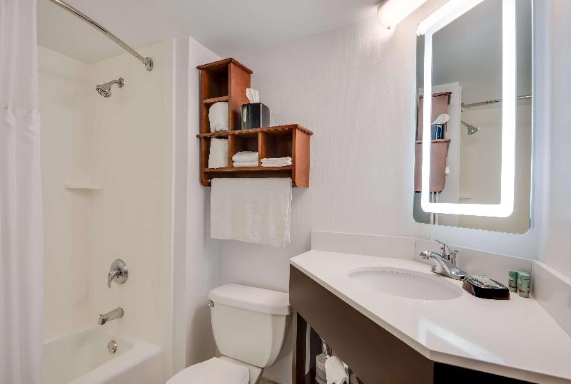 جناح سرير كينج, Best Western Batesville