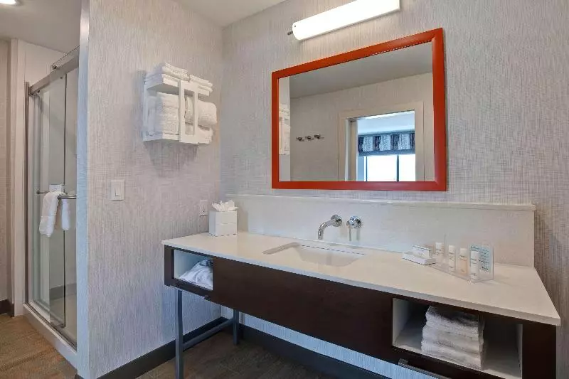 اتاق استاندارد با تخت بزرگ, Fairfield Inn & Suites By Marriott Santa Fe
