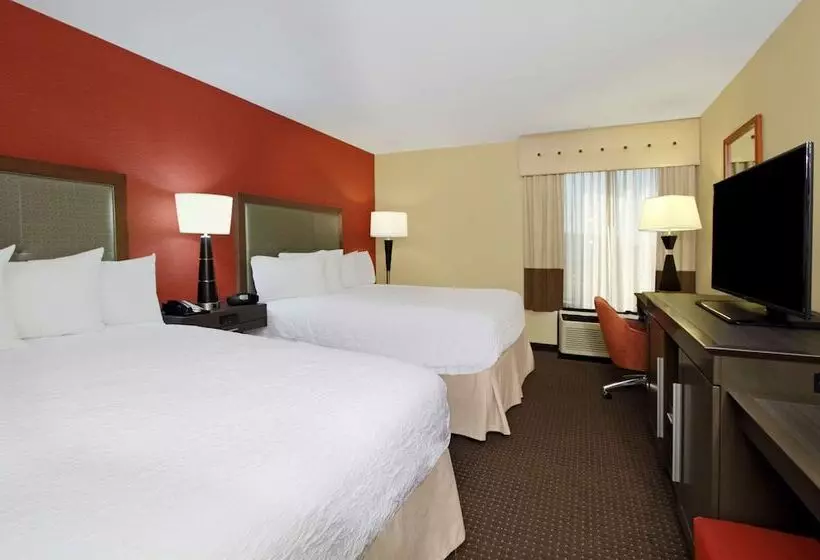 スタンダードルーム, Hampton Inn Columbusairport