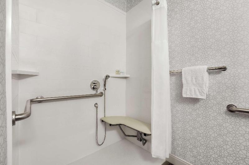 带大床的标准间, Hampton Inn Sacramento/rancho Cordova