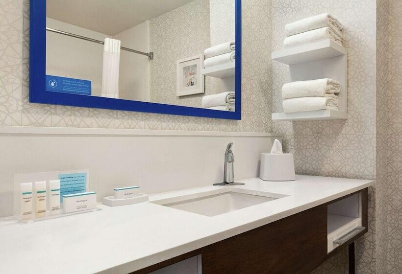 スタンダードルーム, Hampton Inn Tracy