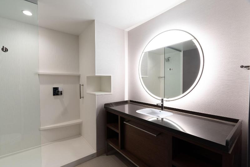 标准间, Hampton Inn Traverse City