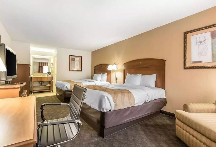 اتاق استاندارد با 2 تخت دوبل, Quality Inn Monroe