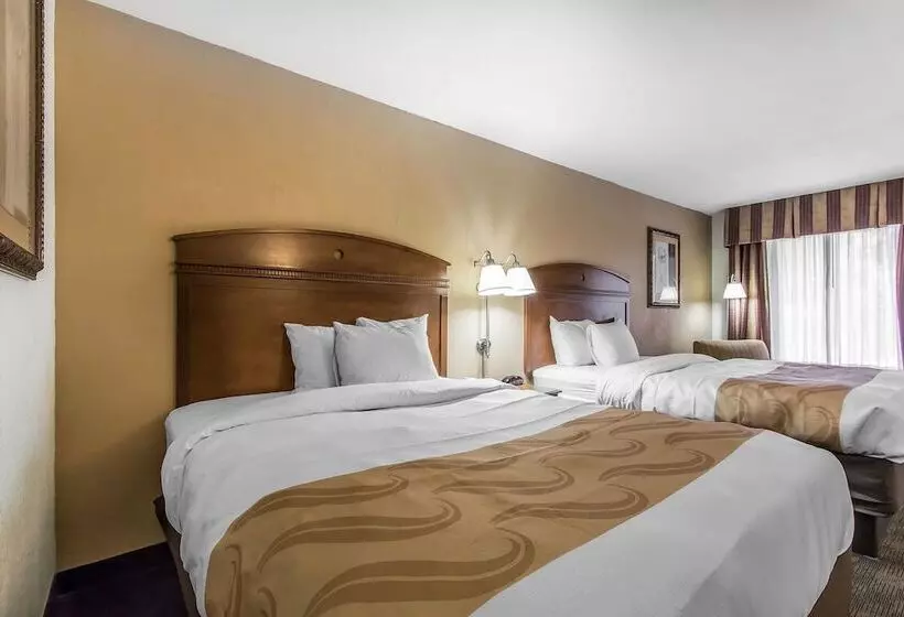 اتاق استاندارد با 2 تخت دوبل, Quality Inn Monroe