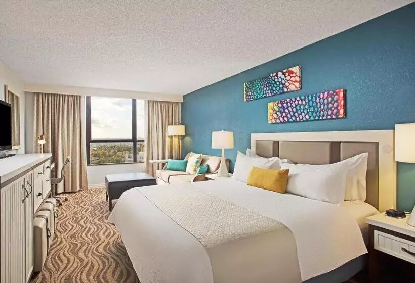 اتاق استاندارد با تخت بزرگ, Wyndham Lake Buena Vista - Disney Springs® Area