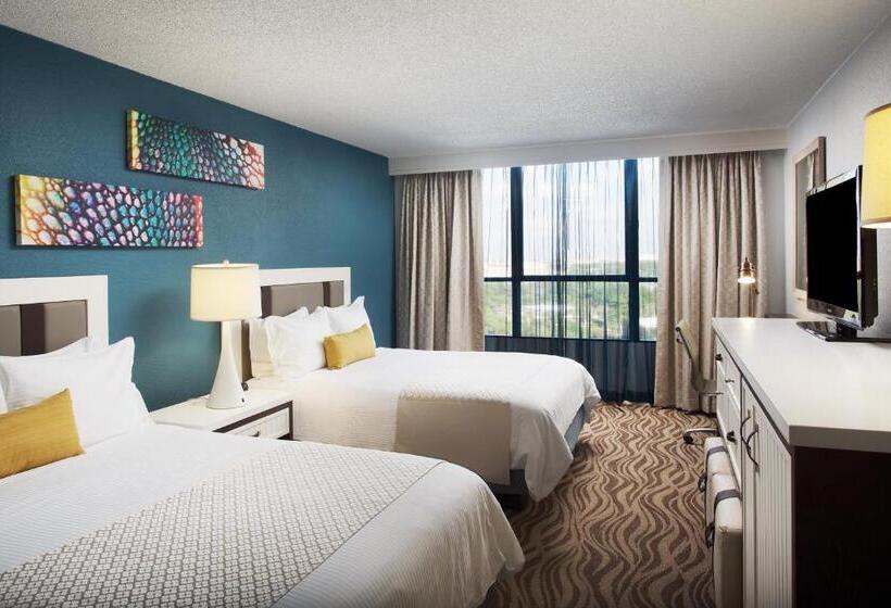 Номер Стандарт Вид на Озеро, Wyndham Lake Buena Vista Resort Disney Springs® Resort Area