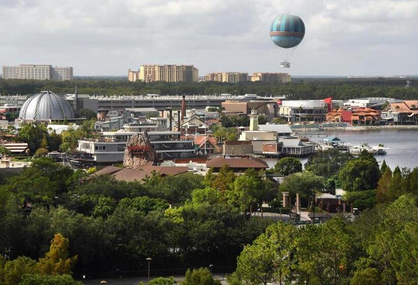 غرفة قياسية ذات إطلالة, Wyndham Lake Buena Vista Resort Disney Springs® Resort Area