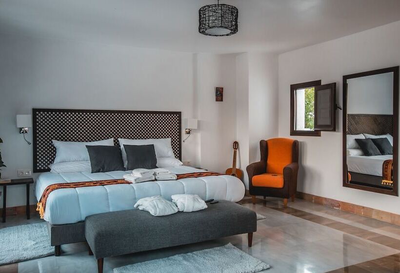 سوئیت جونیور با چشم‌انداز, Alma San Nicolás   Hotel Boutique