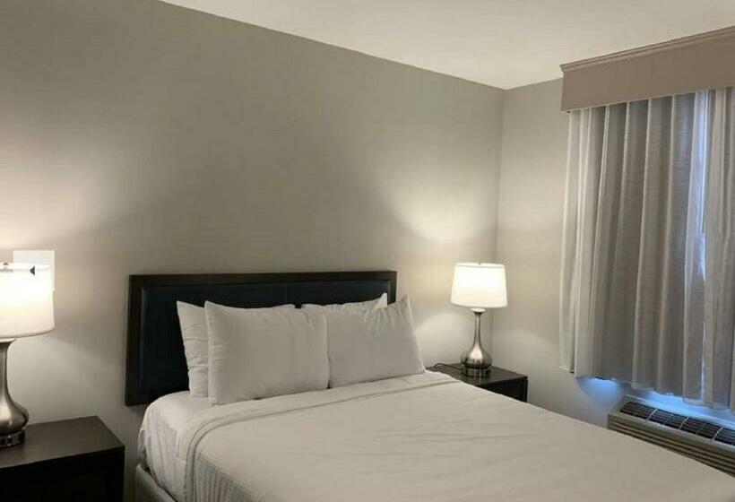 اتاق استاندارد با تخت بزرگ برای معلولان, Wingate By Wyndham Jfk Airport/far Rockaway