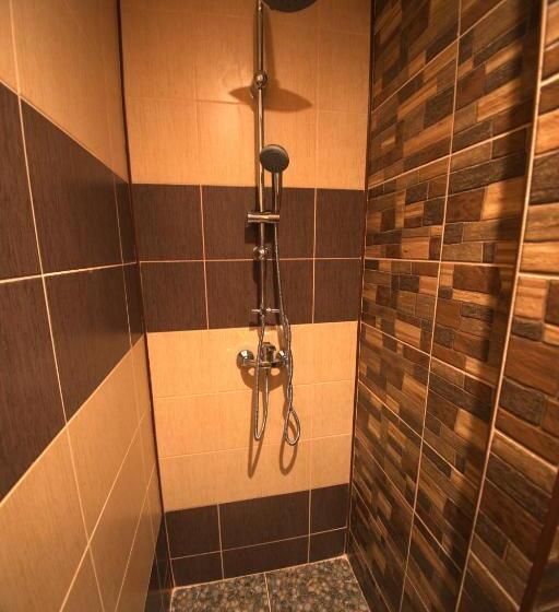 Номер Стандарт, Casa Cu Usi   House Of Doors