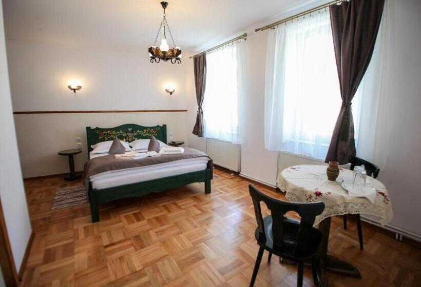 Номер Superior, Casa Cu Usi   House Of Doors