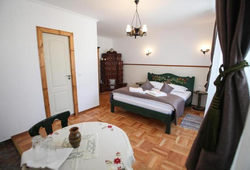 Номер Superior, Casa Cu Usi   House Of Doors