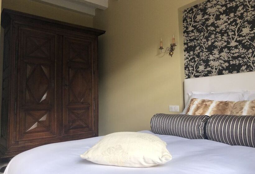 디럭스 룸, Maison Blanche