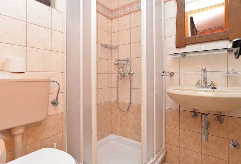 침실 1개 아파트, Apartments Valter 881