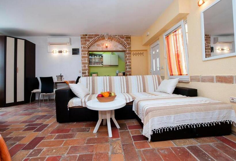 Студия Стандарт Interior, Apartment Tomy / Studio Terrace A1