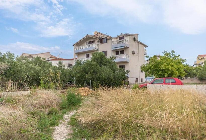 Апартаменты 1 Спальня, Apartments And Rooms By The Sea Vodice   6182