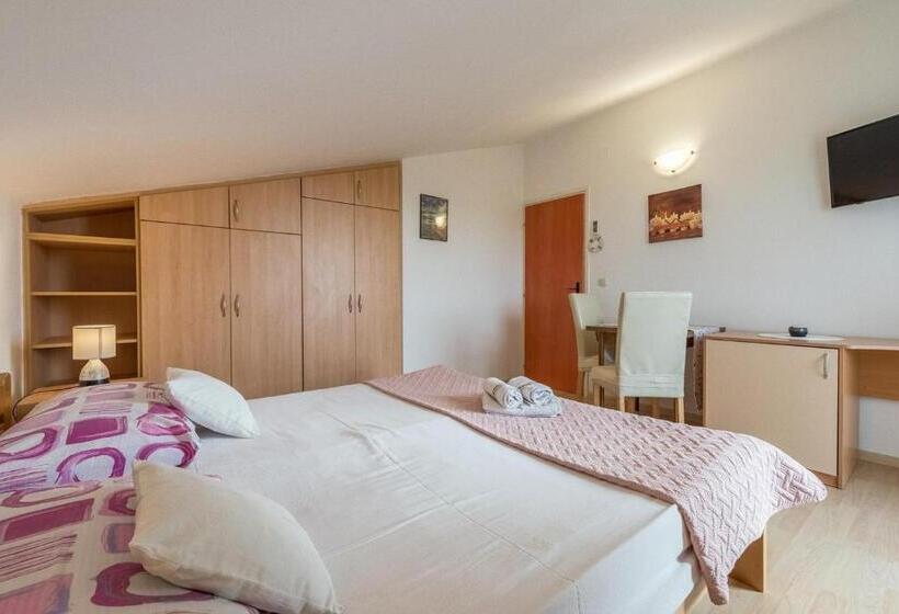 Апартаменты 1 Спальня, Apartments And Rooms By The Sea Vodice   6182