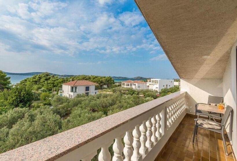Апартаменты 1 Спальня, Apartments And Rooms By The Sea Vodice   6182