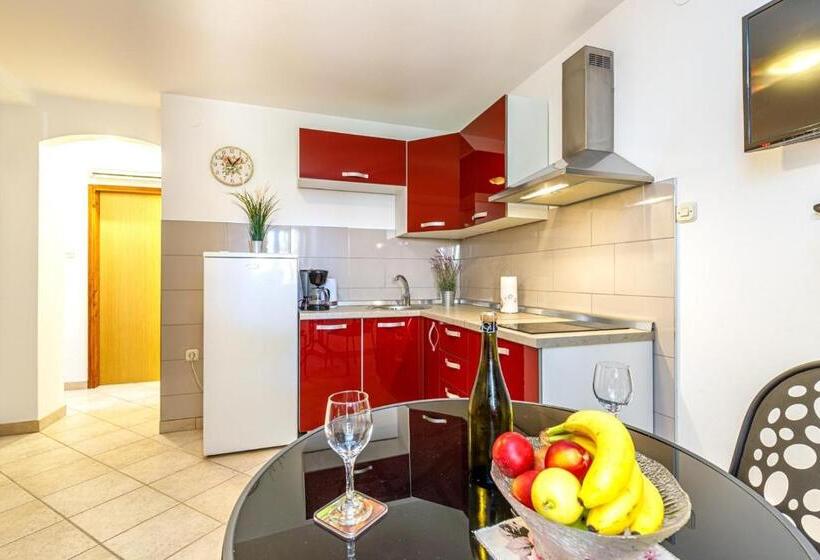 带1个卧室的公寓, Apartments Mirjana Medulin