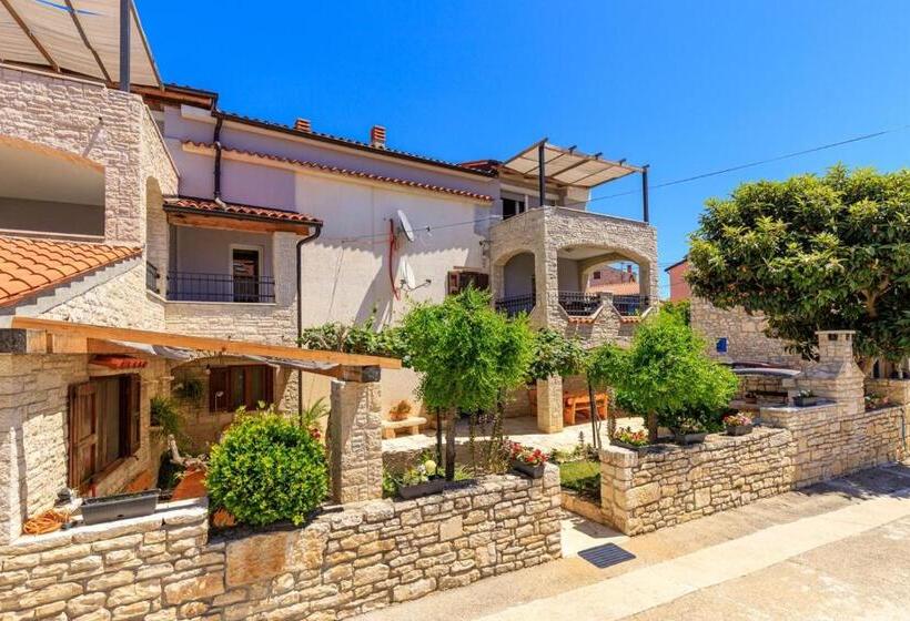 带1个卧室的公寓, Apartments Mirjana Medulin