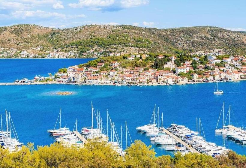 דירת חדר, Apartments Sunčica 1613