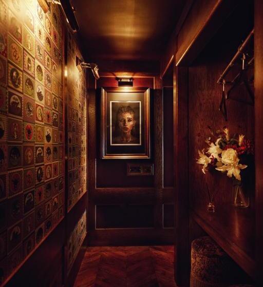 Suite, House Of Gods Royal Mile