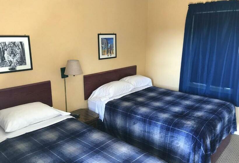 غرفة قياسية, Highland Court Motel