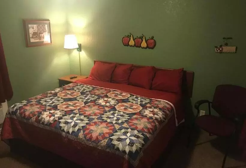 اتاق استاندارد با تخت بزرگ, Highland Court Motel