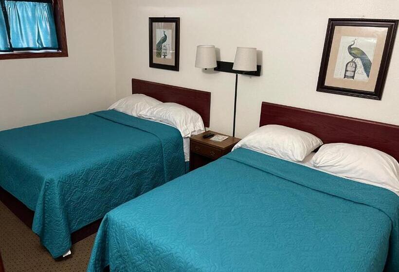 جناح ديلوكس, Highland Court Motel