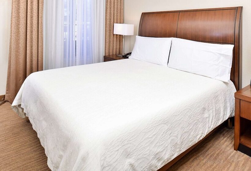 חדר סטנדרט, Hilton Garden Inn Dallas/addison