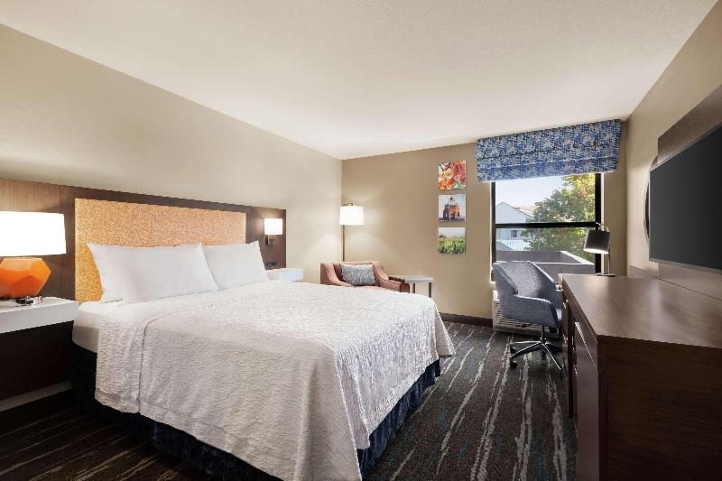 חדר סטנדרט, Holiday Inn Louisville East Hurstbourne, An Ihg