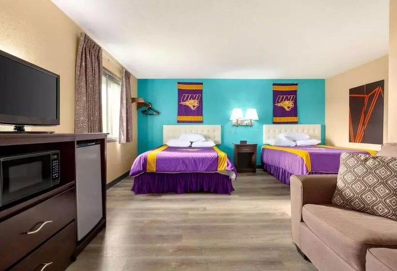 デラックスルーム, Howard Johnson By Wyndham Waterloo/cedar Falls