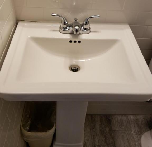 스탠다드 룸, Hampton Village Inn