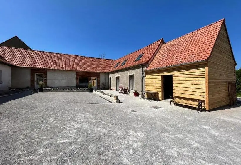 ファミリーステューディオ, Les Bobos à La Ferme