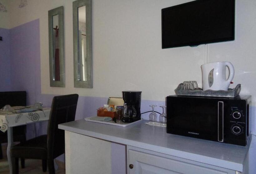 スタンダードインサイドビュールーム, Clos Des Lavandes   Chambres Et Suites De Charme Climatisées Luberon