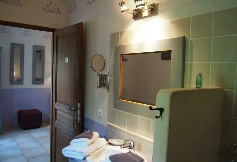 テラス付きスタンダードルーム, Clos Des Lavandes   Chambres Et Suites De Charme Climatisées Luberon