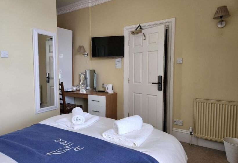 Номер Стандарт, The Mayfair Guest House Self Catering