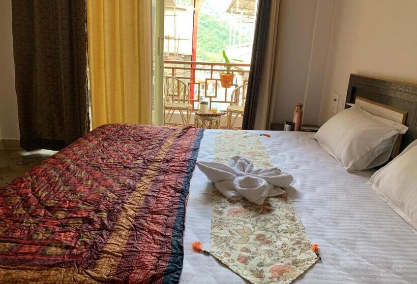 Номер Стандарт с Балконом, Rudram Hotel Yoga & Ayurveda Retreat